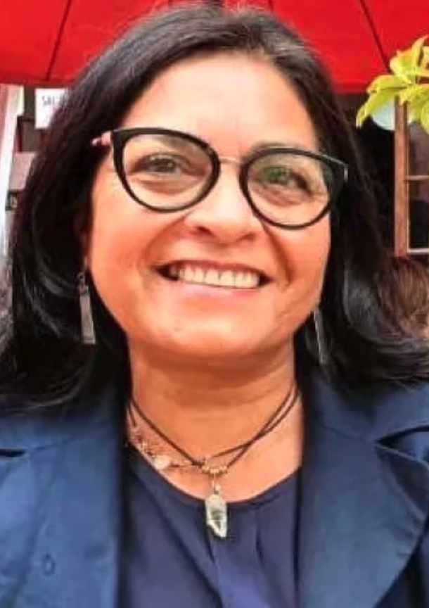 Rosana Adaros